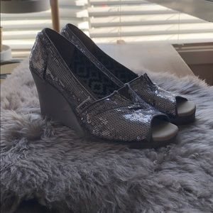 Toms Sequin Wedges